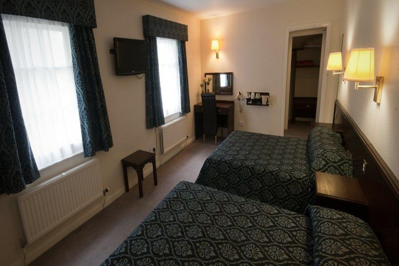 Mariners 3* Haverfordwest