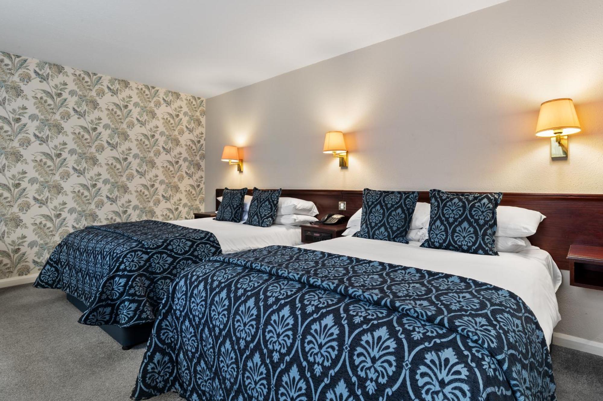 Mariners Hotel 3*